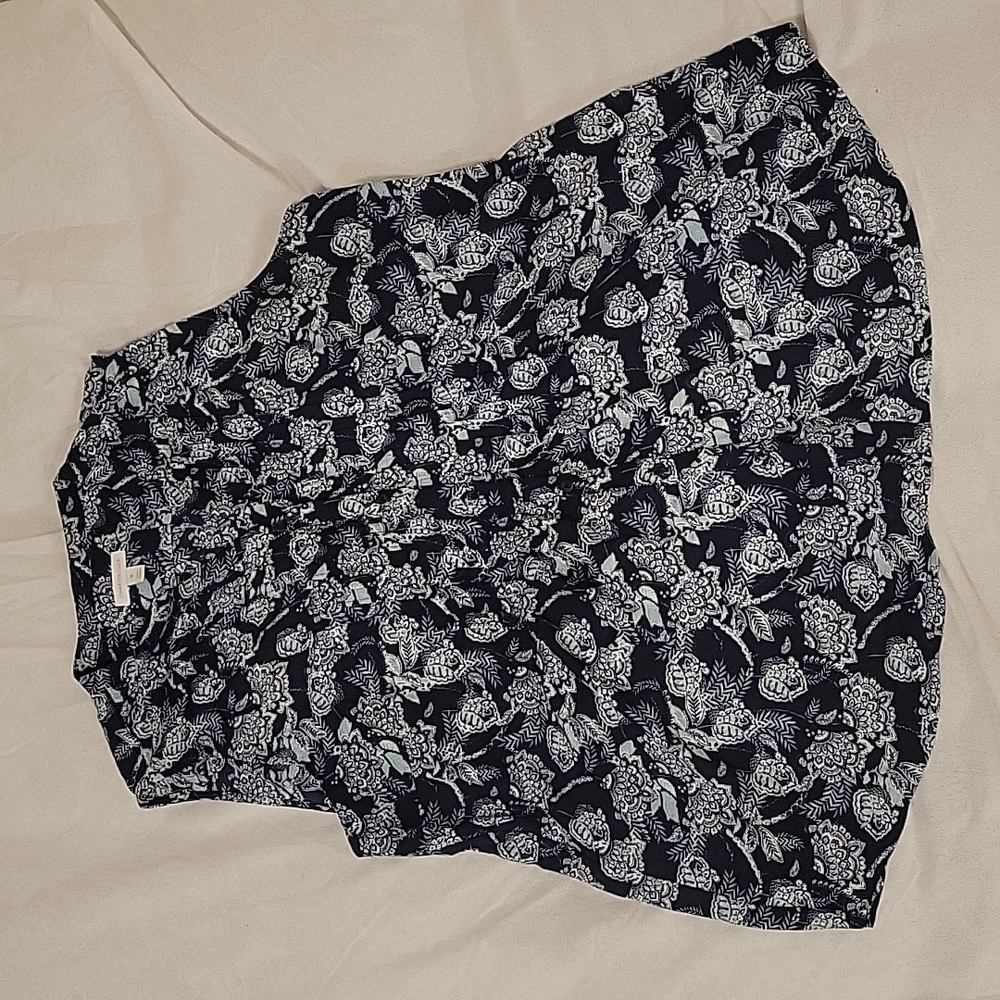 Charter Club XL Navy Blue Light Green and White Pleated ButtonUp Tank Top Blouse